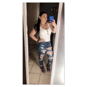 Meet your Posher, Catherine